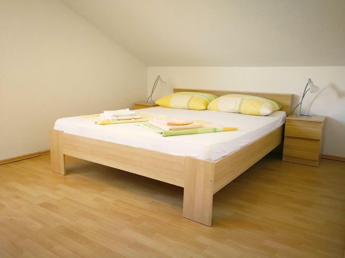 Family Friendly Apartments Island Rab Kampor Luaran gambar