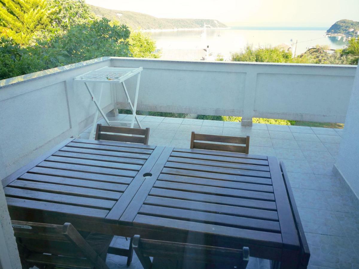 Family Friendly Apartments Island Rab Kampor Luaran gambar